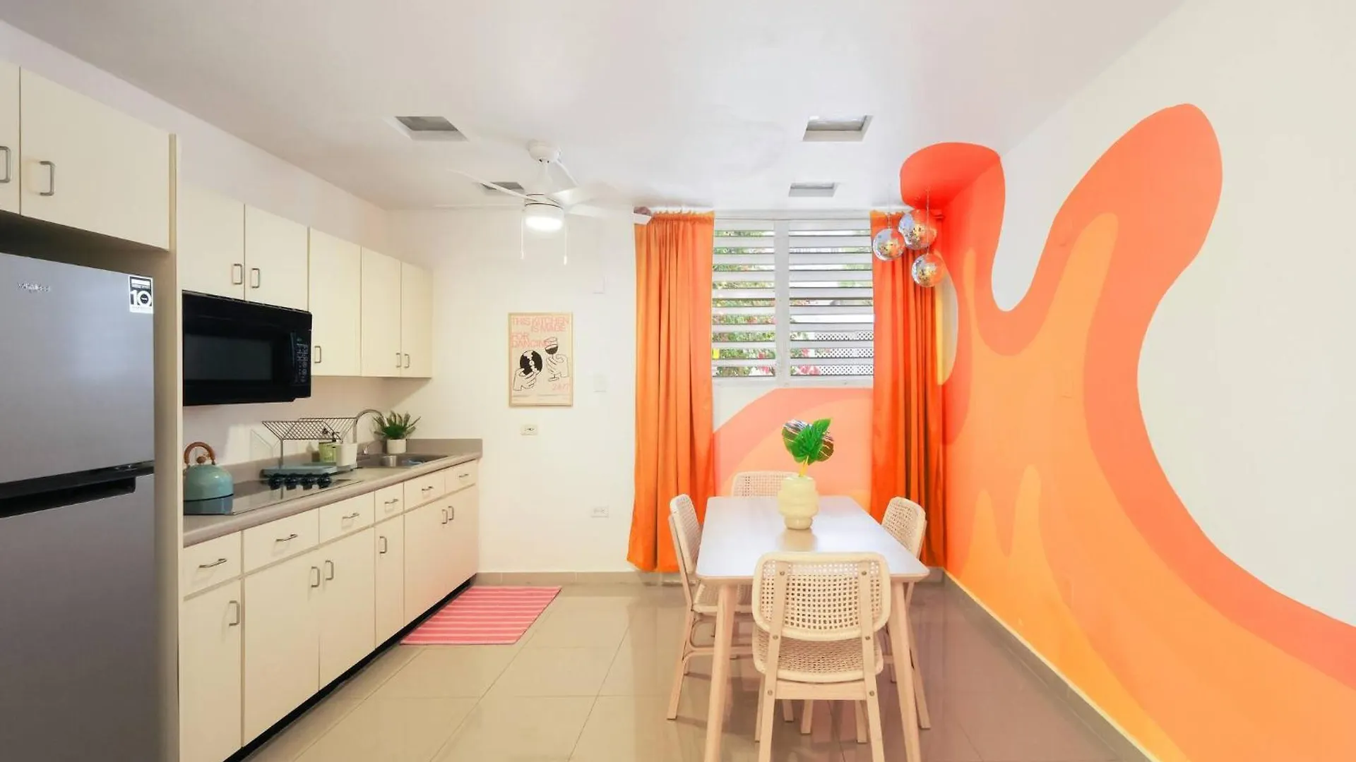 San Juan Apartment Steps Away From The Beach 0*, סן חואן