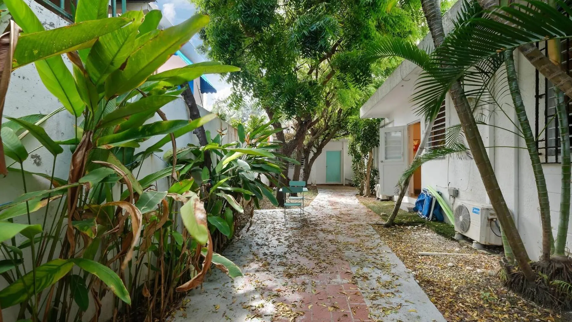 San Juan Apartment Steps Away From The Beach 0*, San Juan Puerto Rico